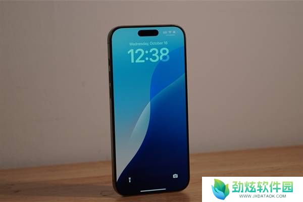 详细阅读:苹果Apple Intelligence中文版4月初上线,携手阿里提升中国市场竞争力 苹果Apple Intelligence中文版4月初上线,携手阿里提升中国市场竞争力