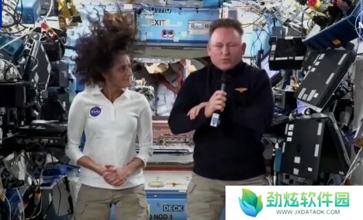 滞留太空超9个月，两名美国宇航员终于回家，官方承认健康出问题